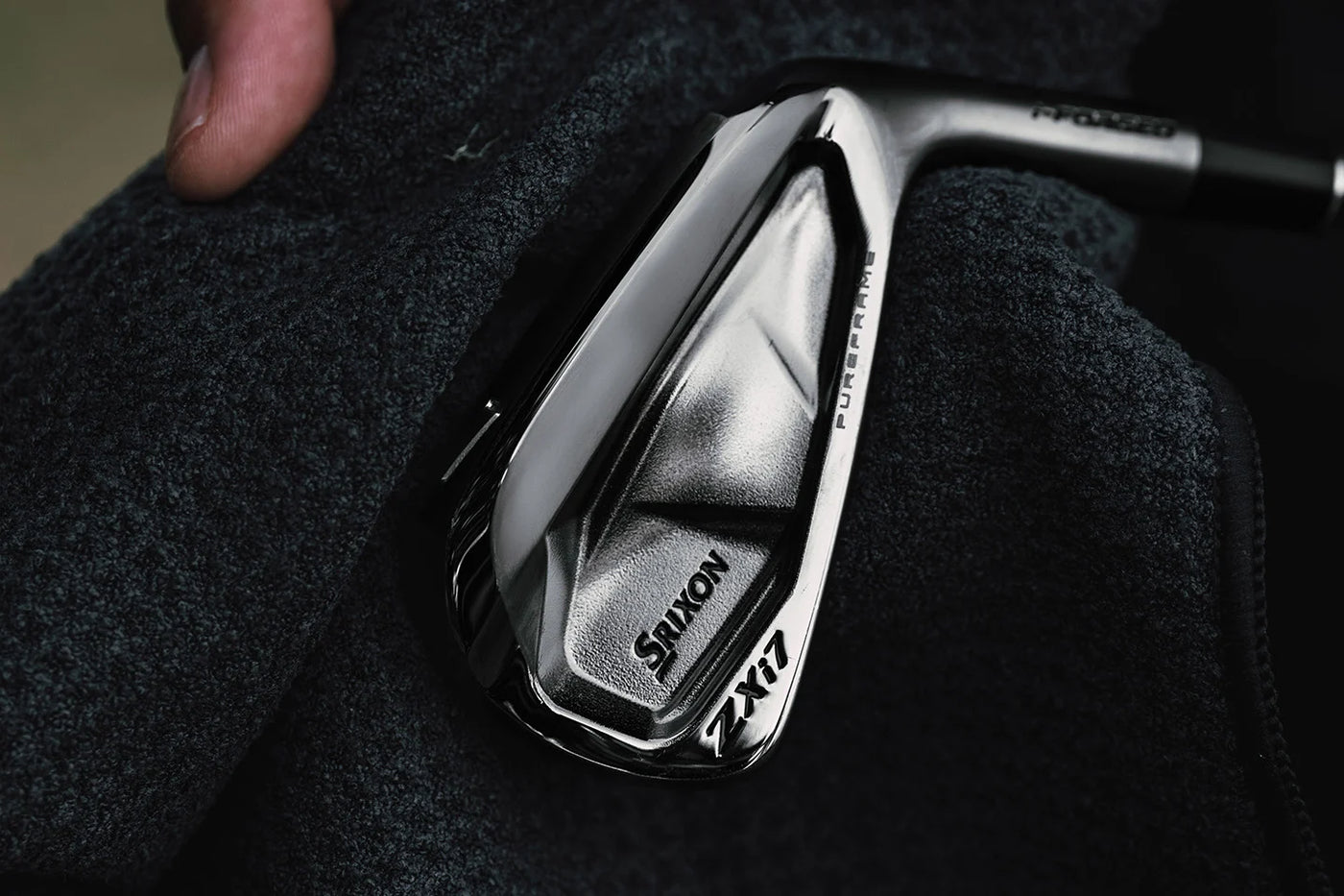 Srixon ZXi5 Limited -edition Black Chrome Irons 5,6,7,8,9,PW